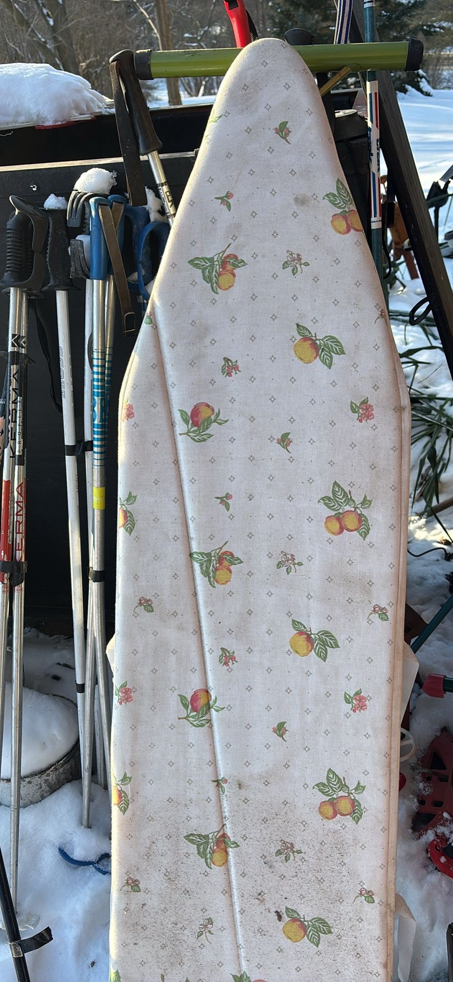 Ironing Boards Holly Area. 10$