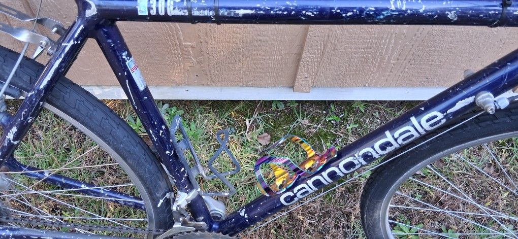 Cannondale Mountain Bike 