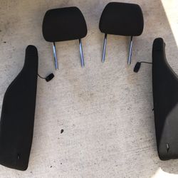 CHEVROLET CRUZE REAR HEADRESTS AND REAR SIDE AIRBAGS