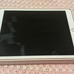 Apple iPad (8th Generation) A2270 32 GB, Wi-Fi, 10.2 in - Gold