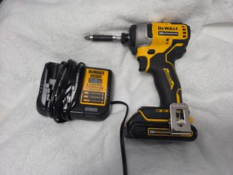 DEWALT 20-volt max Brushless Cordless