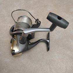 SHIMANO  SAHARA 4000FA