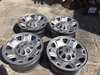 Van nissan rims