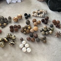 Tons of decorative Balls