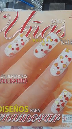 Revista para hacer uñas