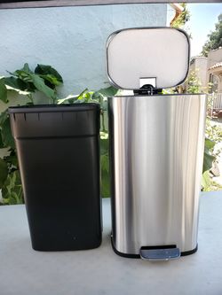 Arlopu 8 Gallon Step Trash Can, Stainless Steel Garbage Bin, Soft-Close Rubbish Bin with Removable Plastic Inner Bucket, Fingerprint-Proof, Lid Dustbi