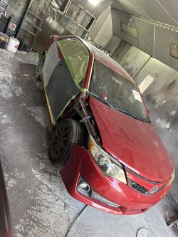 Paint & Body Work / Pintura Y Enderezado / Parts / Partes 