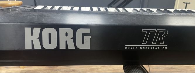 Korg TR Music Workstation
