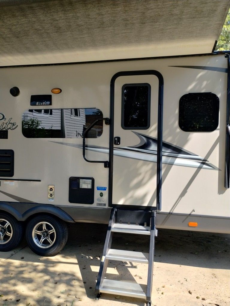 2020 Forest river Flagstaff Micro mini lite 25brds