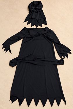 Disfras de niño de tanjiro talla 8 y de la mute con mascara talla 9
