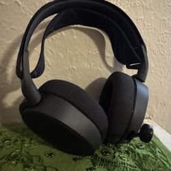 SteelSeries Arctic 7P Gaming Headset