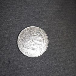 2000 Massachusetts Quarter That Looks Like A Puzzle On The Front And Back They Say There Is No Errors Yet To Be Found I Believe I Have One