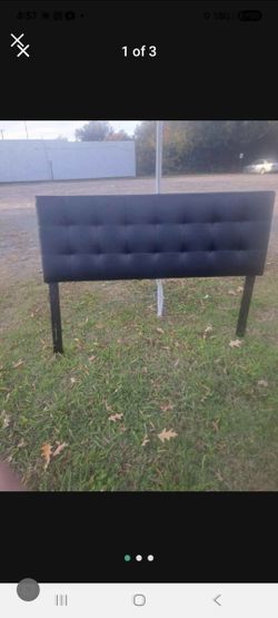 QUEEN SIZE BLACK PADDED HEADBOARD