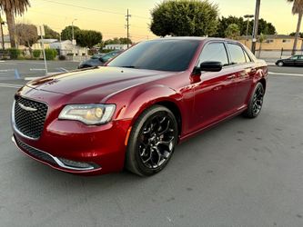 2018 Chrysler 300