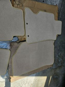 02-06 ACURA RSX FLOOR MATS NILON   BEIGE COLOR PIECES