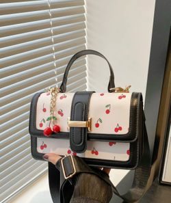 Cherry Crossbody Bag 🍒🤍