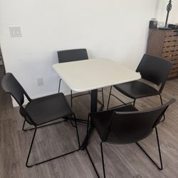 Table + Chairs