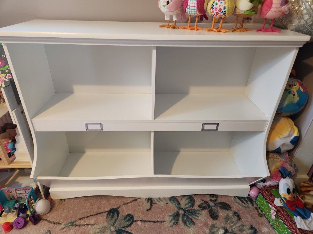 Kids Bookshelf/Toybox