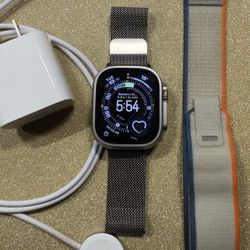 Apple Watch Ultra 2 49mm Cellular + GPS