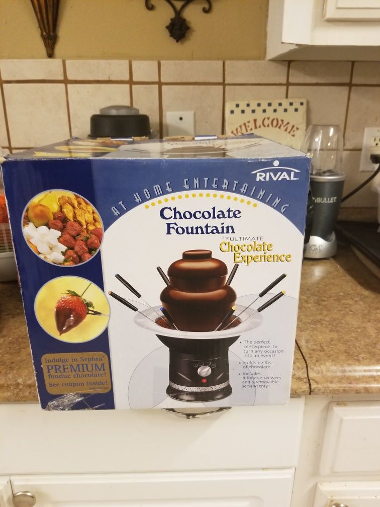 Chocolate fountain