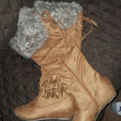 Womens boots 7 1/2