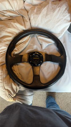 momo steering wheel. never used. brand new