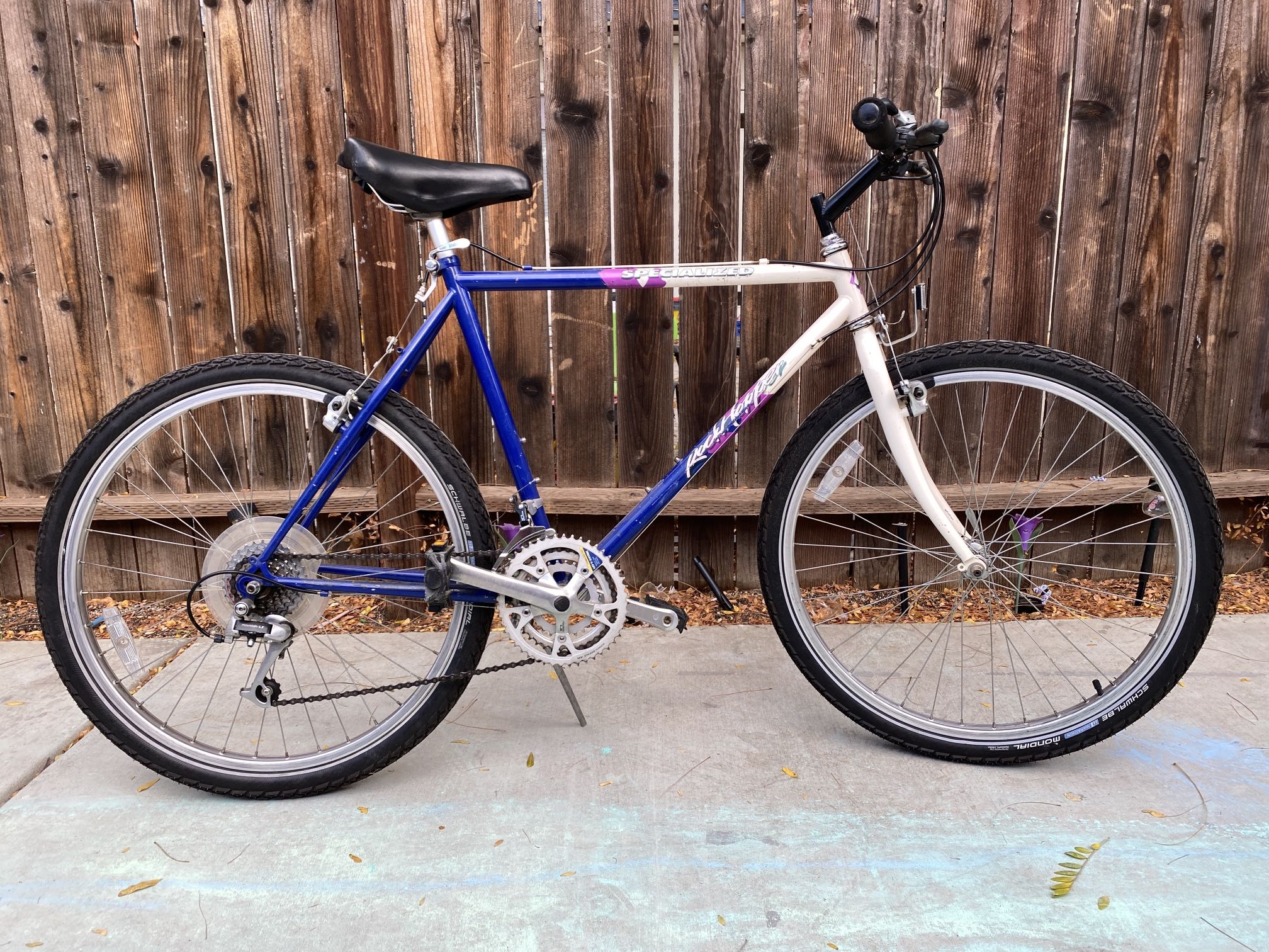 Specialized 20.5β Frame - 21 βοΈ - 26β New Tires