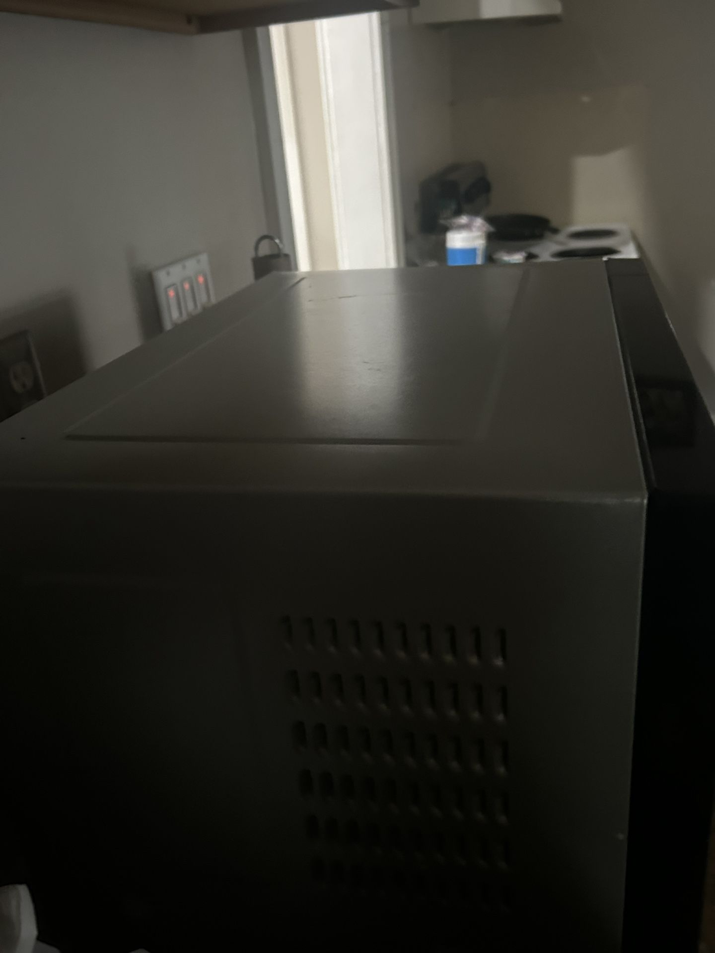 Microwave
