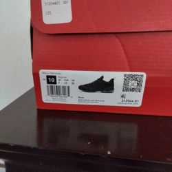 Black And Grey Meza Pumas