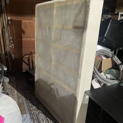 Full Box spring- free 