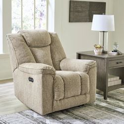 PWR Recliner/ADJ Headrest