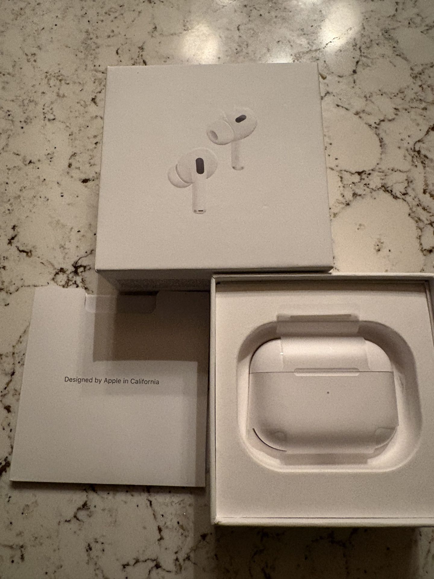 Apple AirPods (2nd Generation)