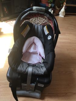 Graco car seat with base