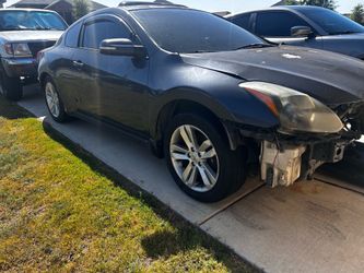 2012 Nissan Altima Coupe