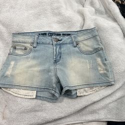 Love culture irans shorts