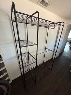 Clothes rack