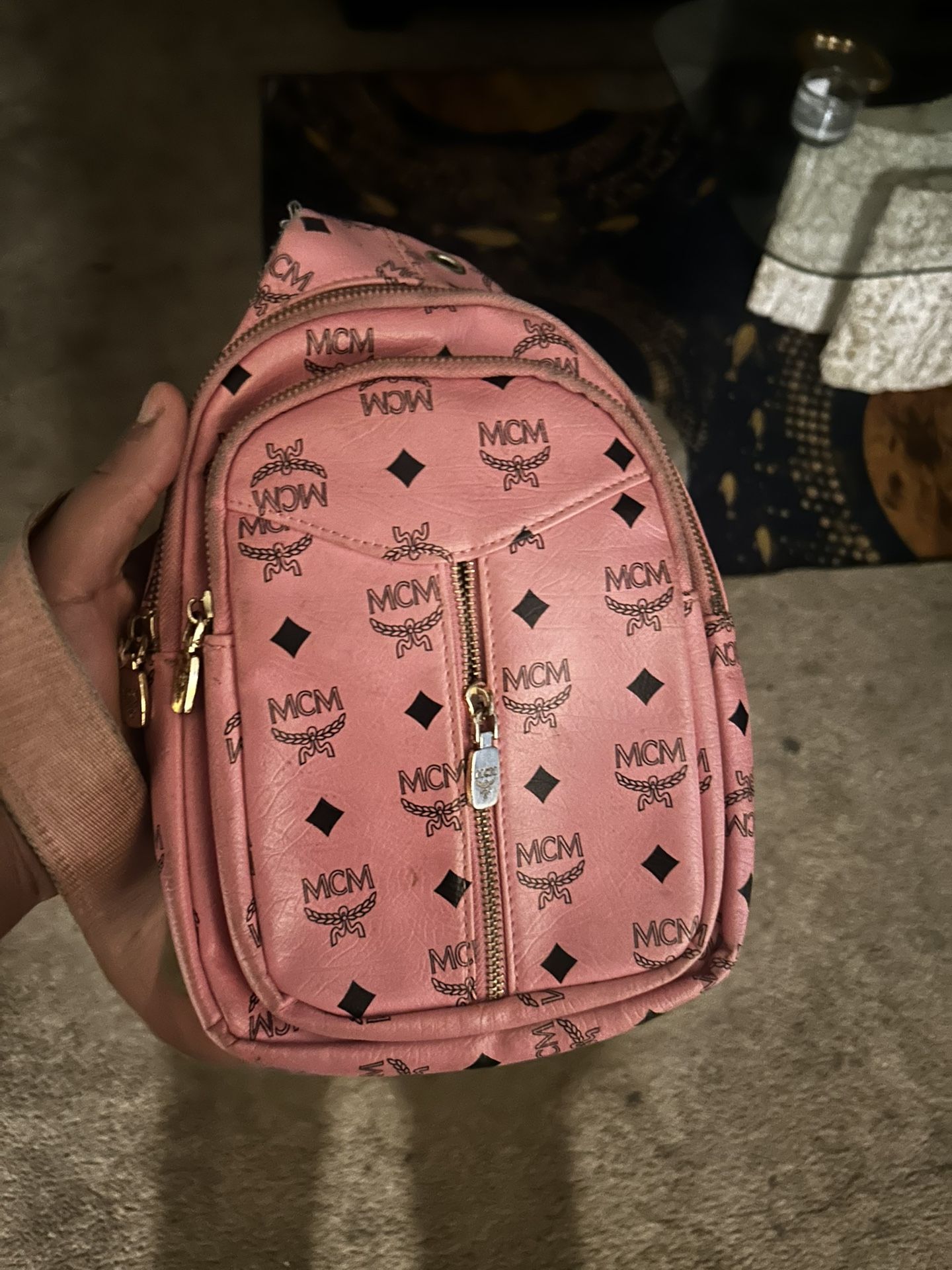 2 Women’s Handbags