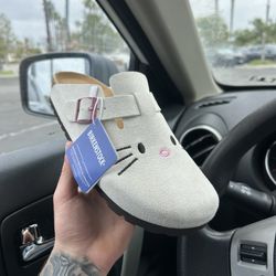 Hello Kitty Birkenstocks 