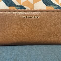 MK wallet