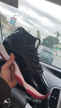 Jordan 11 Breds Size 9.5