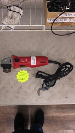 1002 Milwaukee Corded Angle Grinder 4-1/2” 7AMP 970629