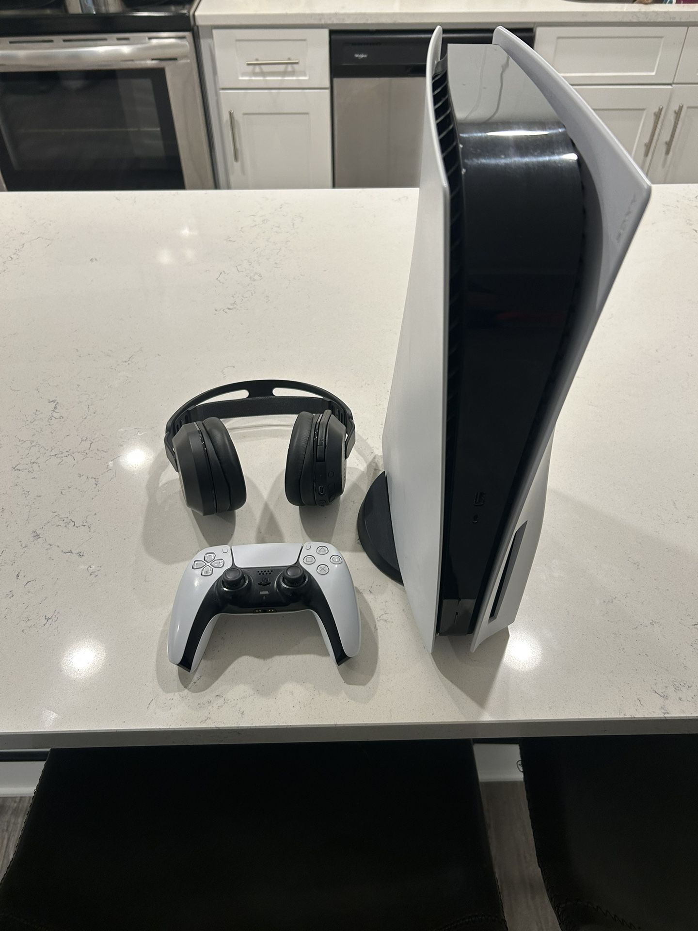PlayStation 5 1TB Model With Disc Drive