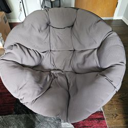 Single lounge chair