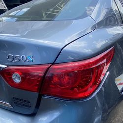 2014-2023 Infiniti Q50 Sedan Taillight Right Passenger Side 