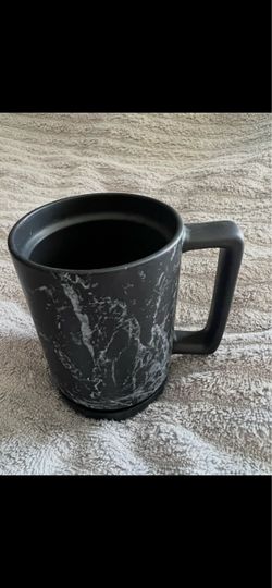 Black Marble Ceramic Coffee Mug With Silicone Base 15.5 fl oz