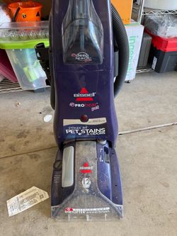 Bissell ProHeat Pet Carpet Cleaner