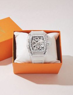 Beautiful Watches / 4 Colors