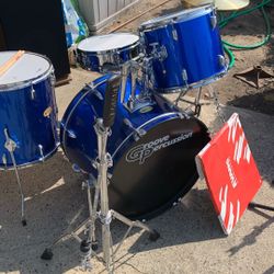 Drums And Brand New Cymbals w/bag 