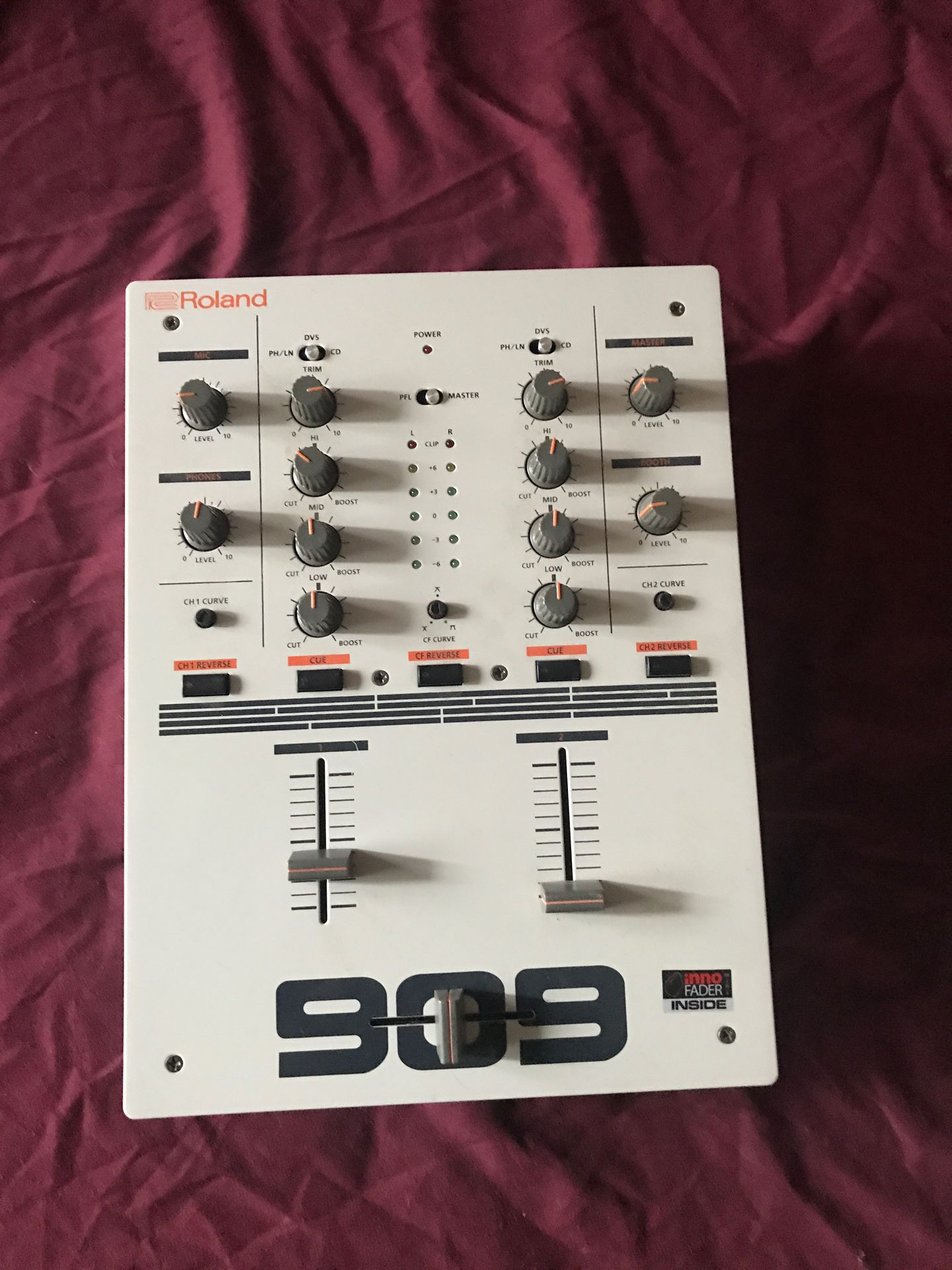 Roland DJ 99 Mixer