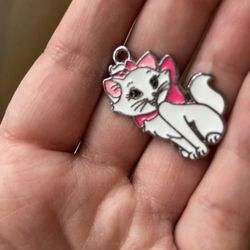 Marie Cat cute Metal Charm Pendant DIY Bracelet Earrings Necklace Key Chain Jewelry Making gifts keychain Message me if you are interested in a bundle